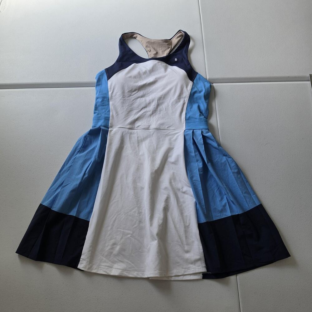 Lululemon Court Champ Racerback Tennis Dress Medium Blue Colorblock Pleated